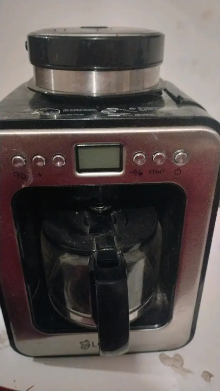 Cafetera eléctrica con molinillo integrado - 3
