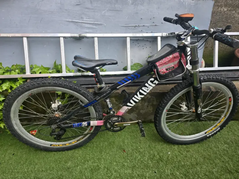 Bicicleta de montaña Viking con suspensión - 1