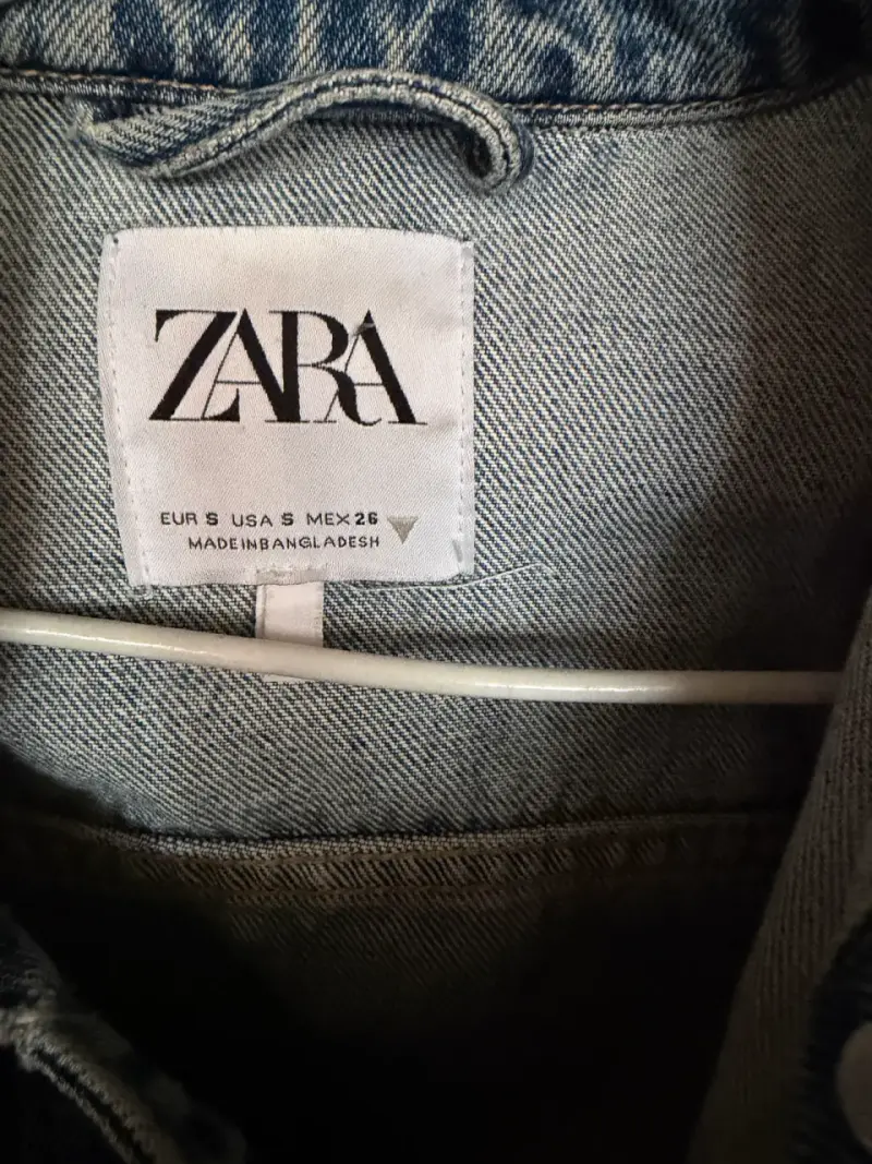 Chaqueta de mezclilla corta Zara para mujer - 2