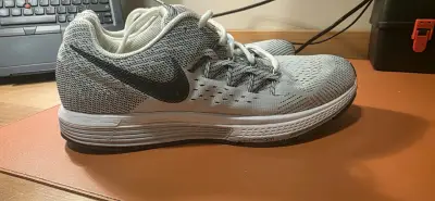 Zapatillas Nike Air Zoom Vomero 10 - Talla 42.5 (9 - miniatura 3