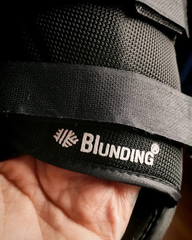 Sandalia ortopédicanegra Blunding con velcro - 5