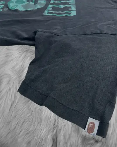 Polera negra Undefeated x A Bathing Ape - miniatura 3