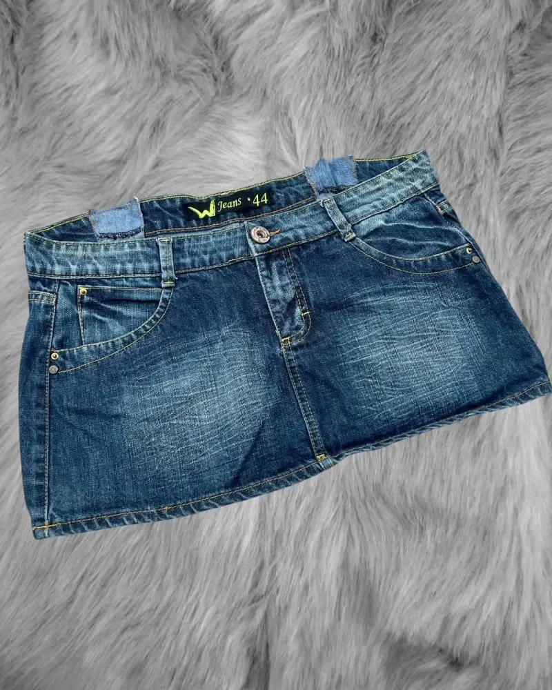 Mini falda de mezclilla azul talla 44