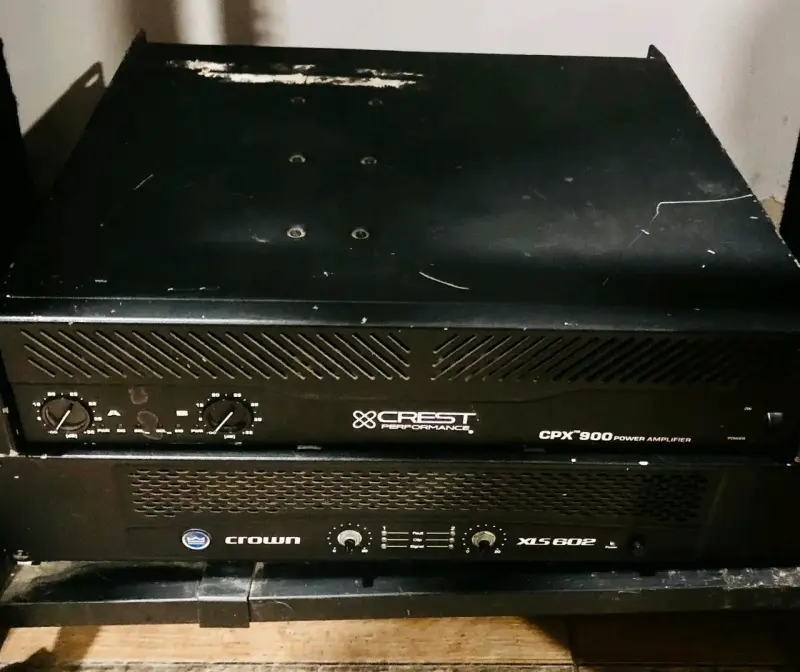 Sistema de Sonido Profesional Peavey con Amplificadores - 3