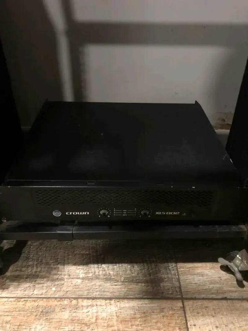 Sistema de Sonido Profesional Peavey con Amplificadores - 5