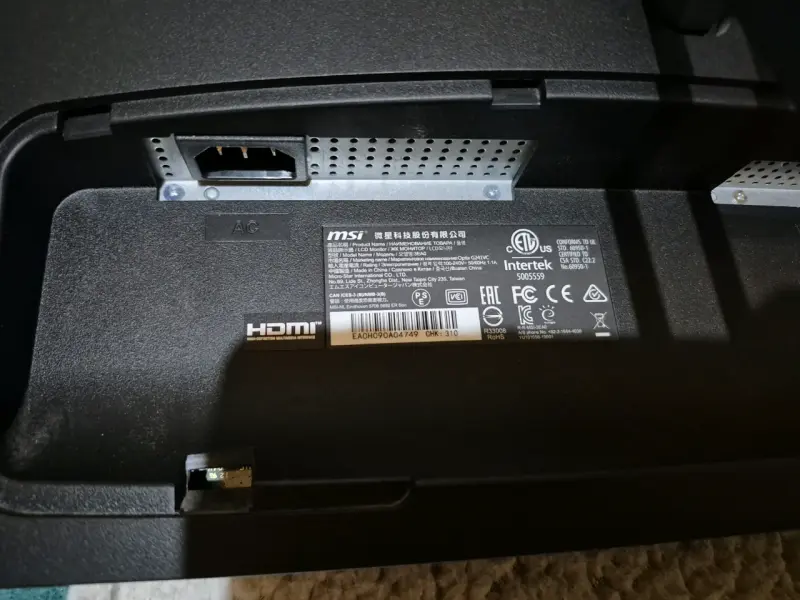 Monitor Curvo Gaming MSI Optix G24 Series - 4