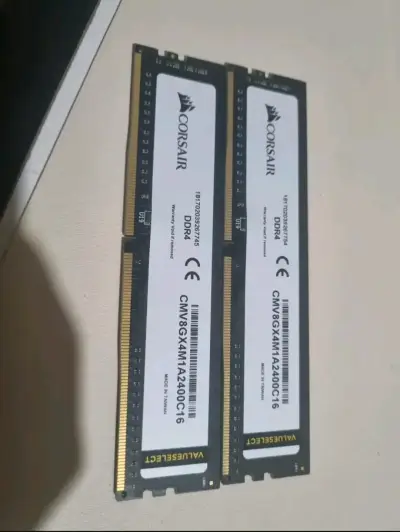 2 RAM Corsair  DDR4 8GB - miniatura 2