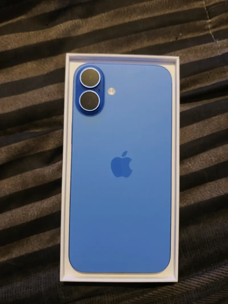 iPhone 16 Plus 128GB - Impecable (Caja y Cable) - 4