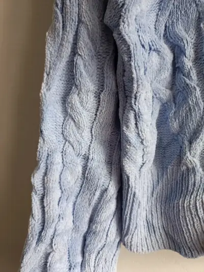 Suéter de lana azul con cuello alto Derek Heart - miniatura 2