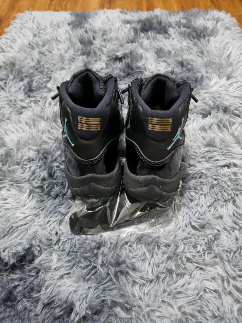 🚨REMATE🚨 JORDAN RETRO 11 GAMMA BLUE - 3