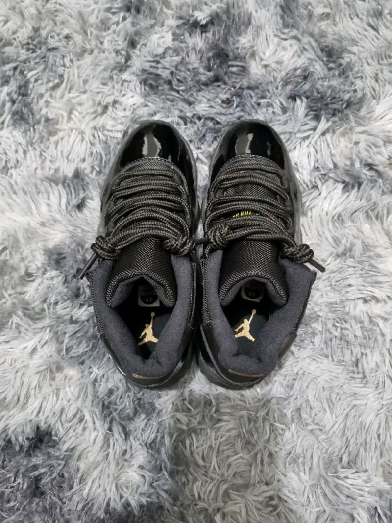 🚨REMATE🚨 JORDAN RETRO 11 GAMMA BLUE - 4