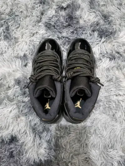 🚨REMATE🚨 JORDAN RETRO 11 GAMMA BLUE - miniatura 4