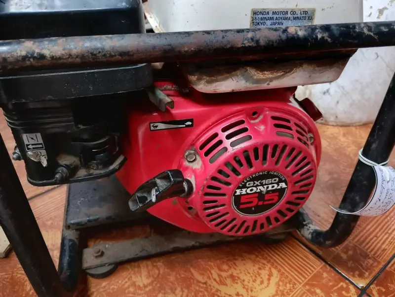 Bomba de agua Honda WP30X usada - 5