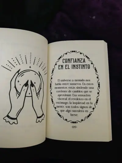 Libro Mágico de Respuestas Celeste Blakely - miniatura 3