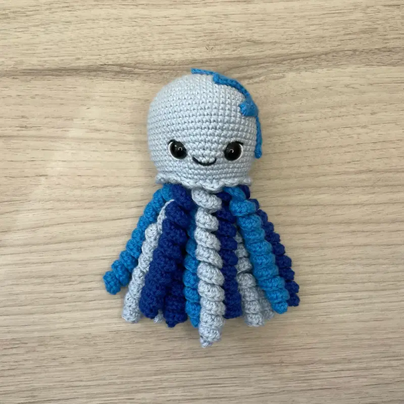 PULPO DE APEGO AMIGURUMI - 3