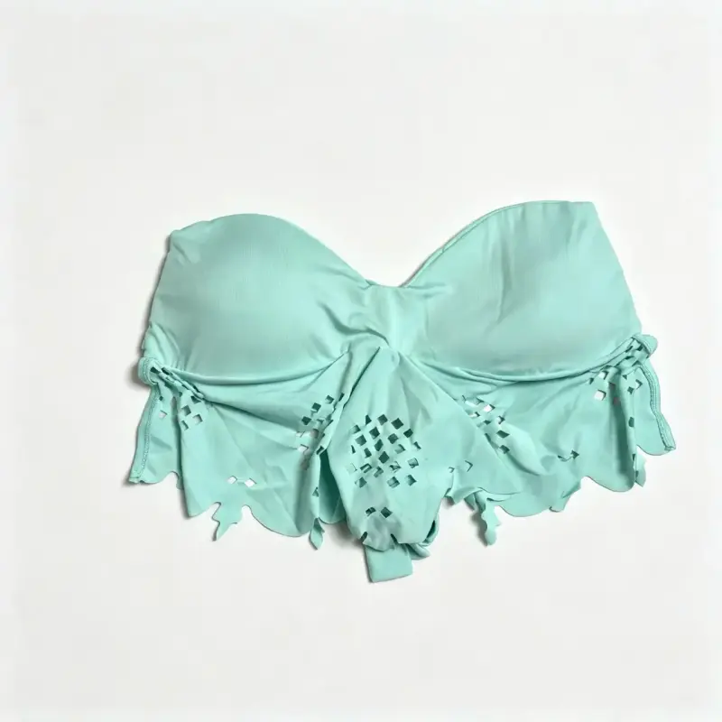Bikini verde menta con diseño calado - 3