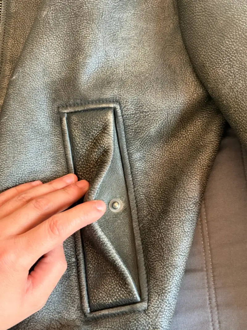 Chaqueta de cuero estilo bomber Zara - 4