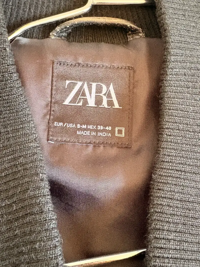 Chaqueta de cuero estilo bomber Zara - 5