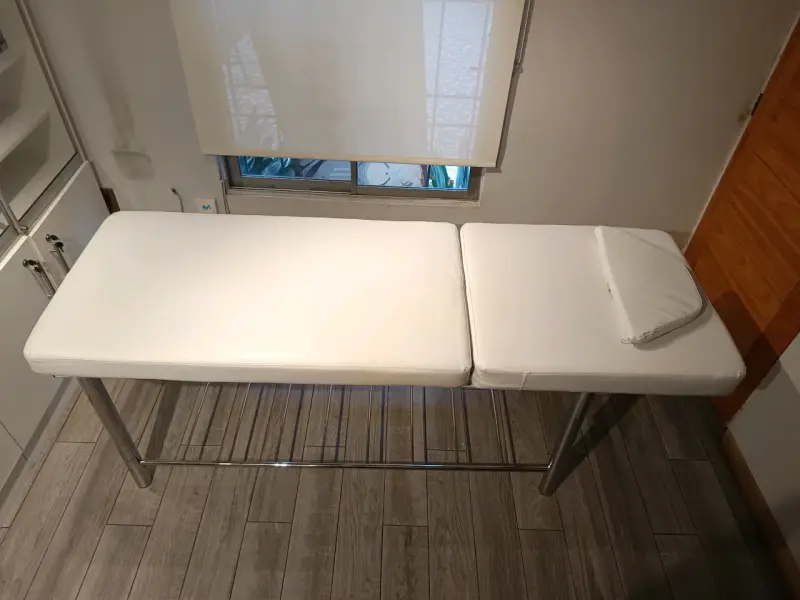 Camilla de Masaje Ajustable Blanca - 6