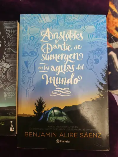 Pack de libros Aristóteles y Dante de Benjamin Alire Sáenz - miniatura 3