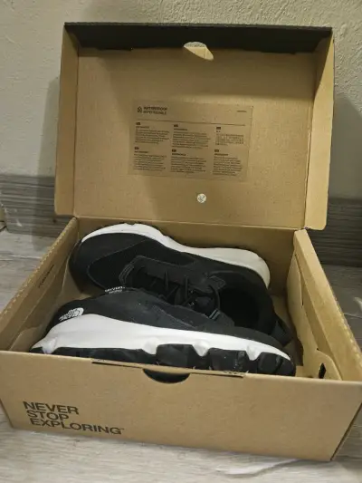 Zapatillas de senderismo The North Face negras - miniatura 2