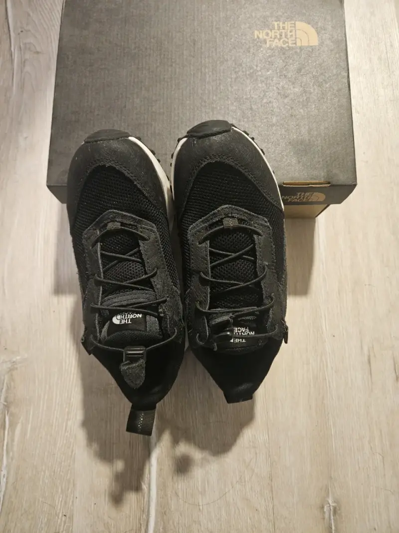 Zapatillas de senderismo The North Face negras - 3