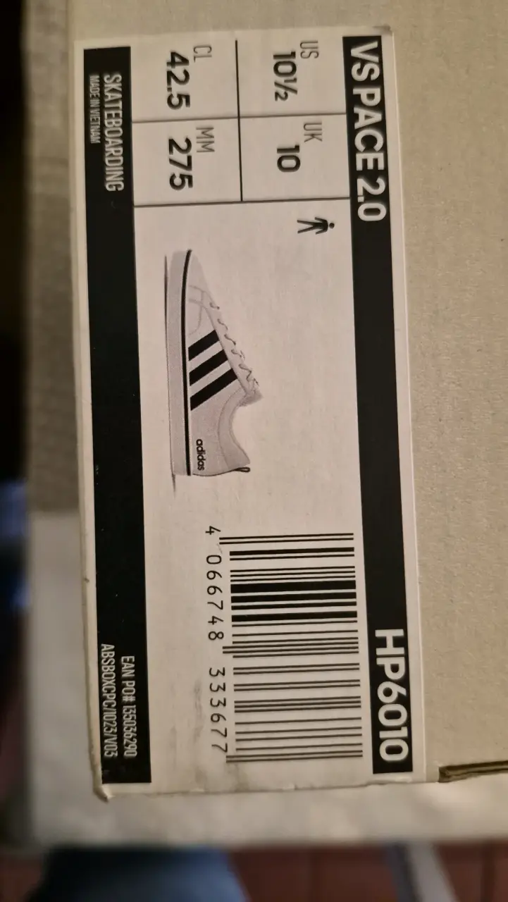 Zapatillas  Adidas blancas con rayas negra - 5