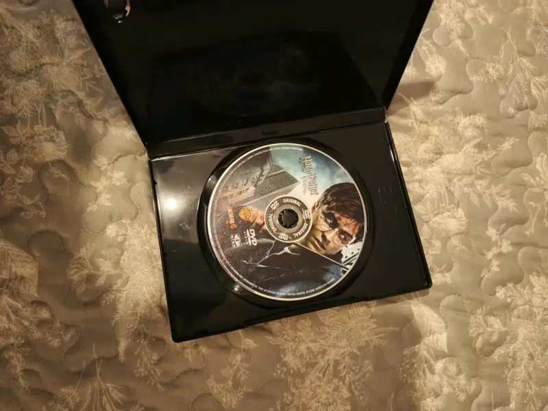 DVD Harry Potter y las Reliquias de la Muerte Parte 1 - 3