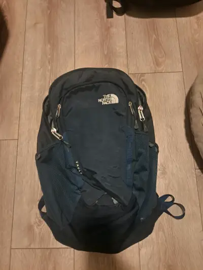 Mochila The North Face Vault negra - miniatura 1