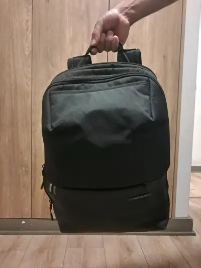 Mochila para Notebook Samsonite Negra con Bolsillos - miniatura 1