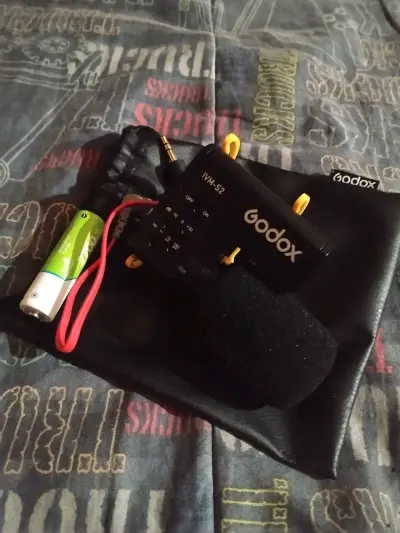 Micrófono Shotgun Godox IVM-S2 con Amplificador - miniatura 1