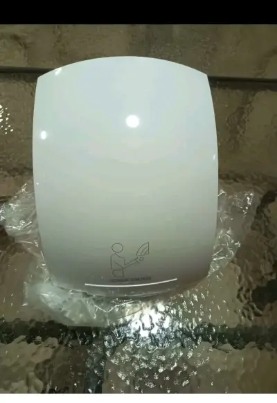 Secador de manos automático blanco nuevo - miniatura 1