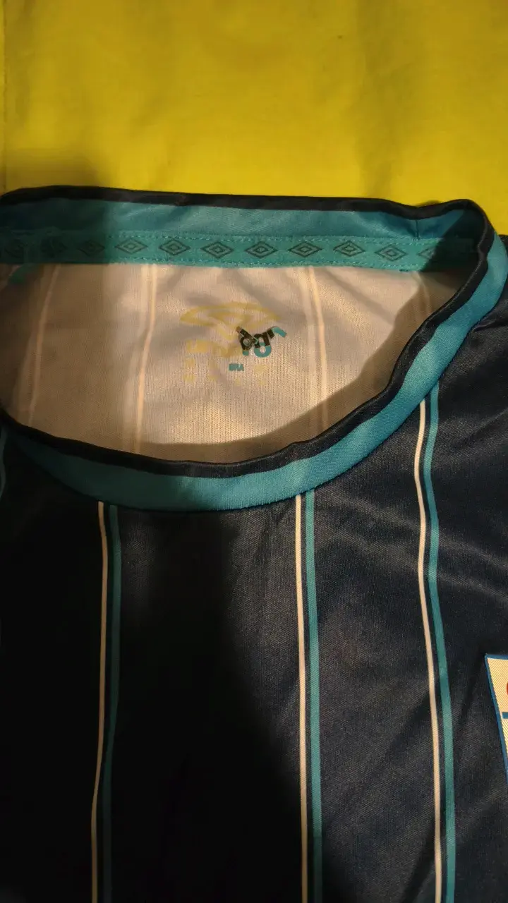 Camiseta de fútbol Umbro Universidad Católica niño - 3