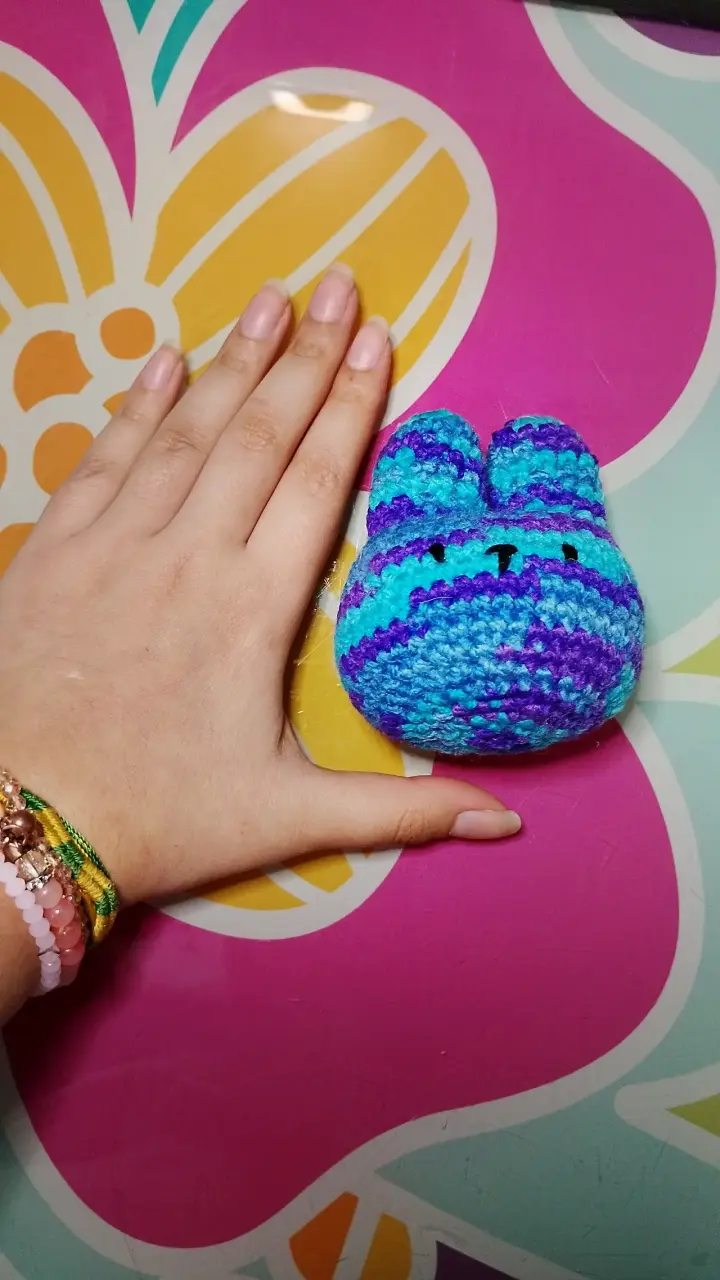 Conejo a crochet - 2