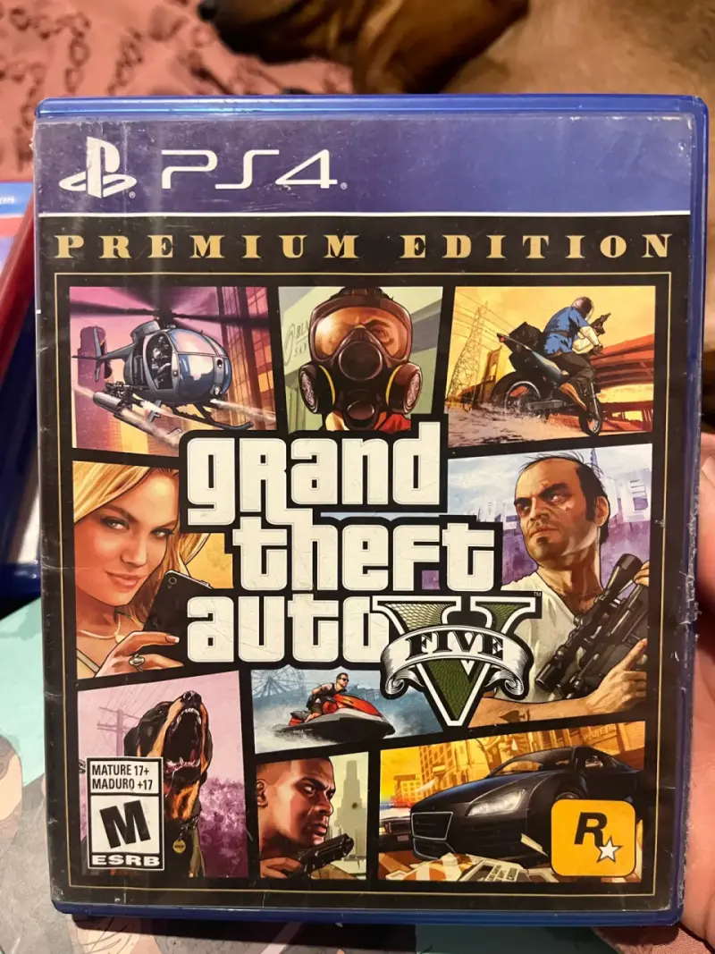 Juego PS4 Grand Theft Auto V Premium Edition
