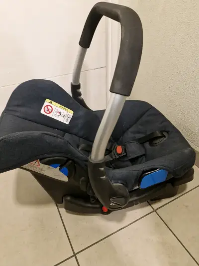Coche con silla de auto Infanti epic 4g - miniatura 1