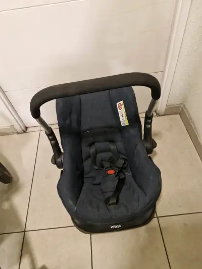 Coche con silla de auto Infanti epic 4g - miniatura 4