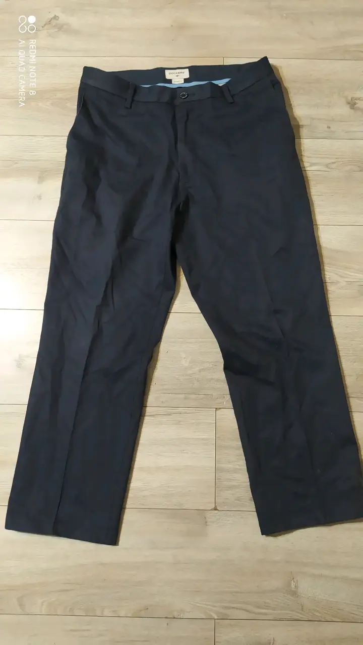 Pantalones Dockers azul marino para hombre - 1