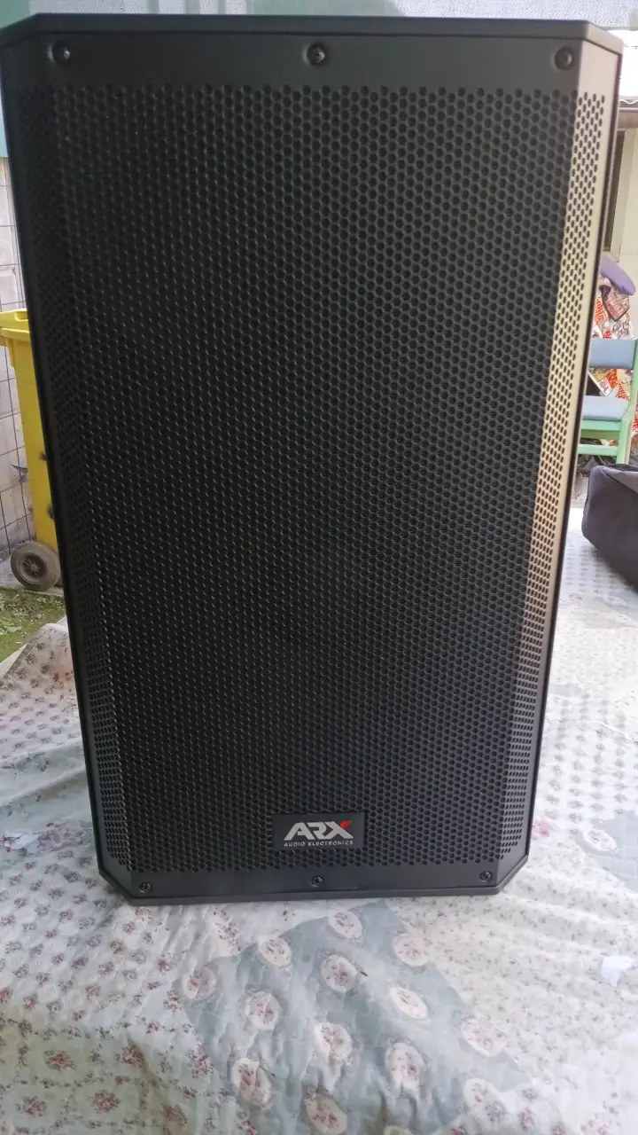 2 Parlantes activos  ARX-115PRO con Bluetooth - 2