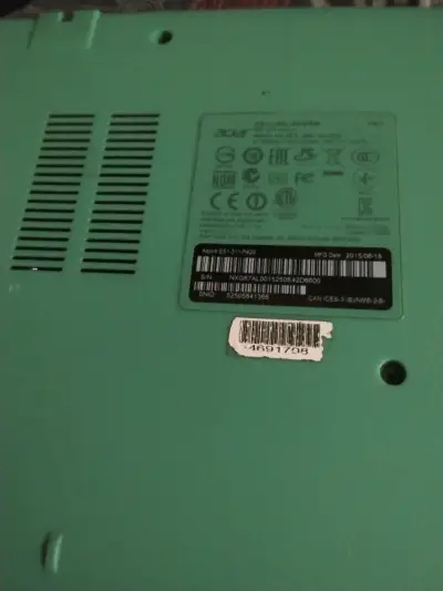 Notebook Acer Intel Pentium N3540 con cargador - miniatura 4