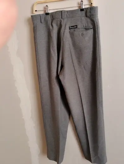 Traje gris para hombre Bozzini en buen estado - miniatura 5