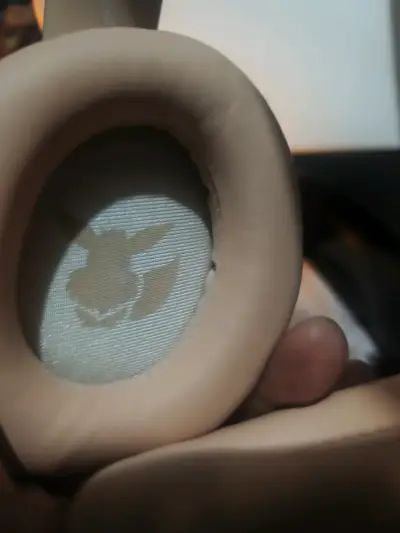 Audífonos Bluetooth Pokémon Eevee con Luz LED - miniatura 4