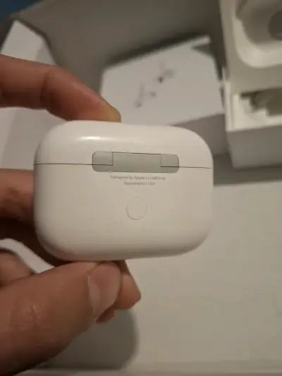 AirPods Pro2 estuche de carga inalambrica 💯 - miniatura 3