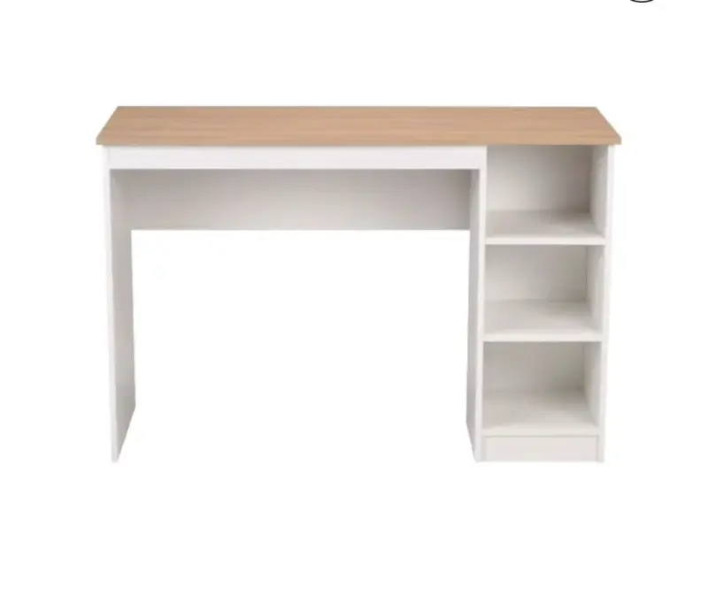 Escritorio blanco con estantes de madera