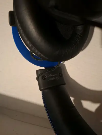 Audífonos HyperX para PlayStation con micrófono - miniatura 4