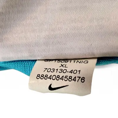 Top deportivo Nike Talla XL - miniatura 4