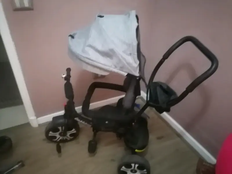 Triciclo para niños con toldo y manillar ajustable - 2