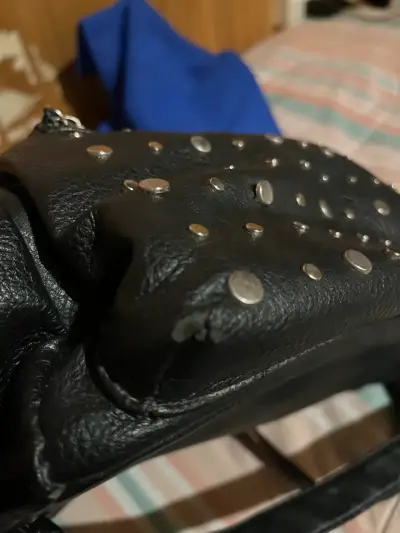 Mochila de cuero bicolor con diseño moderno - miniatura 5