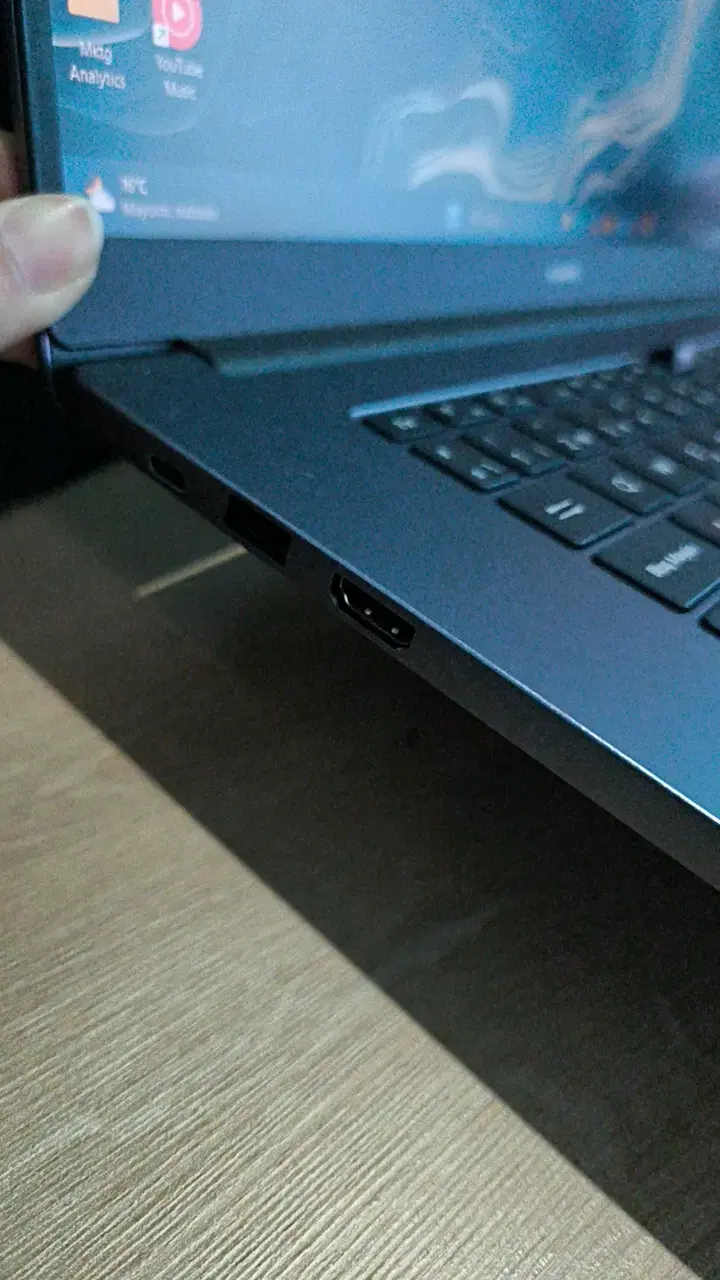 Matebook Huawei D15 - 6