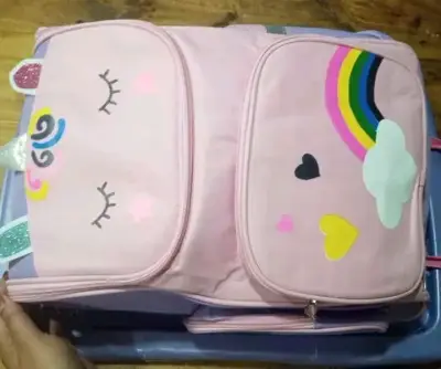 Mochila infantil unicornio rosa con arcoíris - miniatura 6